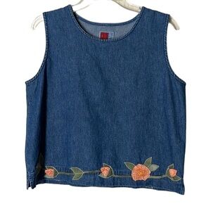 Vintage Sun Belt Denim Top/Vest women’s M. Floral embroidered. Cottagecore. EUC